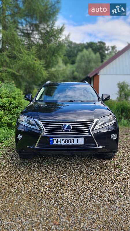 Lexus-1