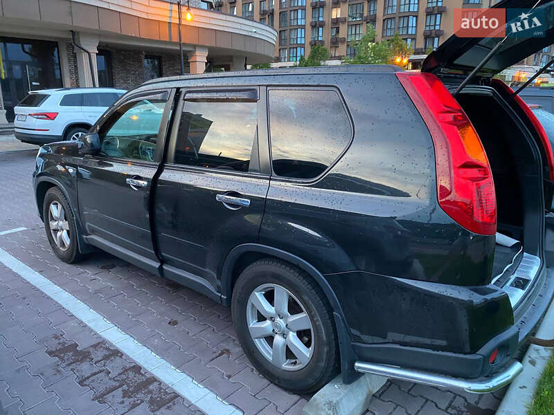 Nissan-5