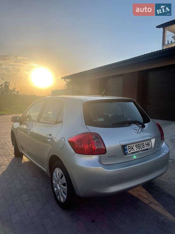 Toyota Auris 2007