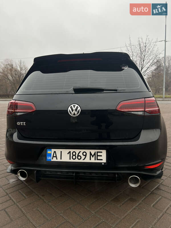 Volkswagen Golf GTI 2014