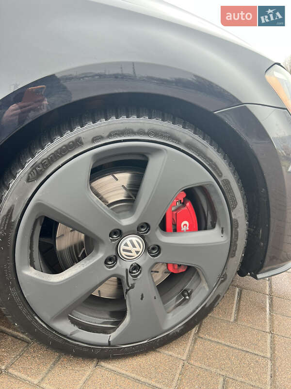 Volkswagen Golf GTI 2014