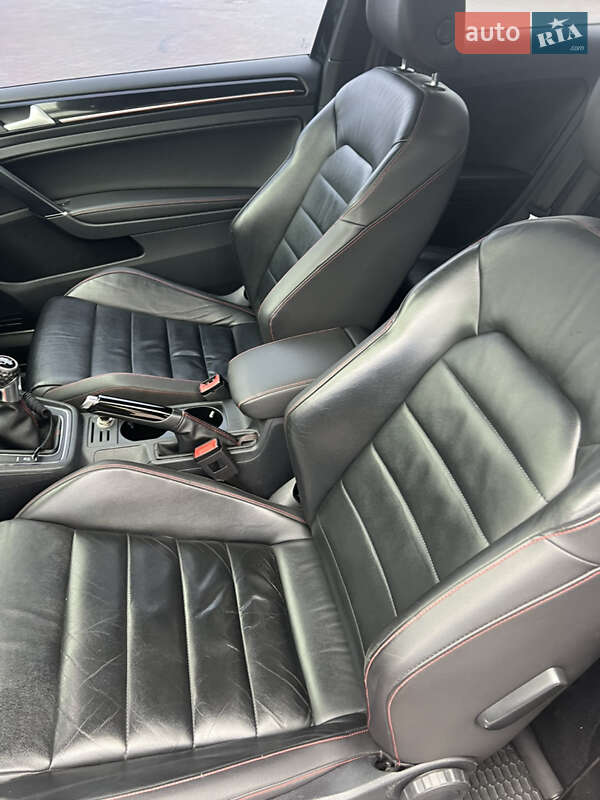 Volkswagen Golf GTI 2014