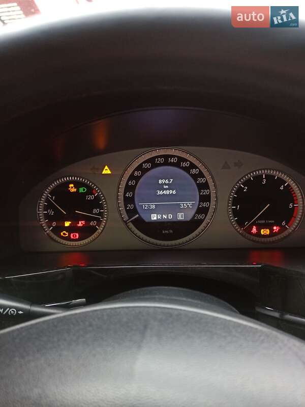 Mercedes-Benz GLK-Class 2012