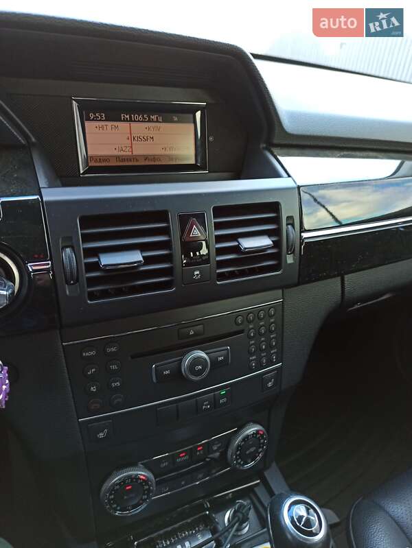 Mercedes-Benz GLK-Class 2012