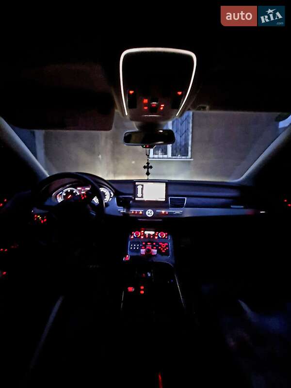 Audi-85
