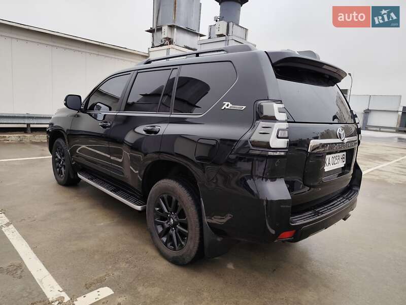 Toyota Land Cruiser Prado 2021