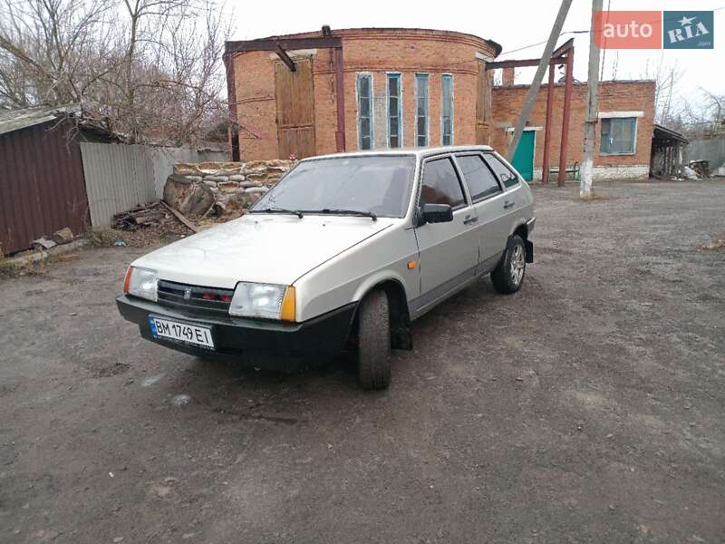 ВАЗ / Lada-4