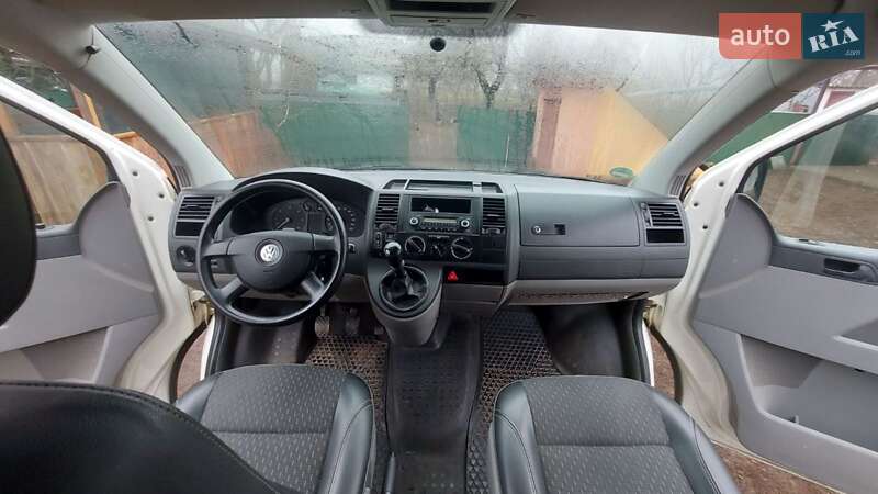 Volkswagen Transporter 2009