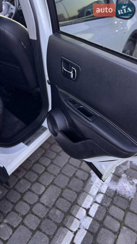 Nissan-26