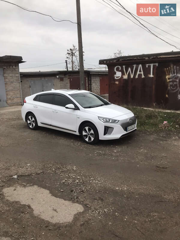 Hyundai-0
