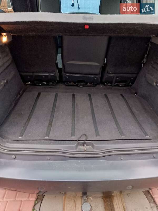 Renault Megane Scenic 2008