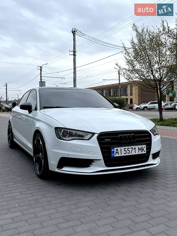 Audi-30