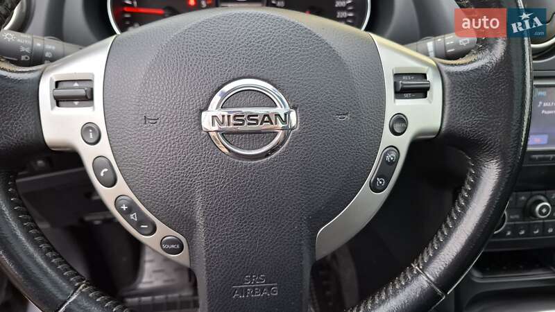 Nissan-27