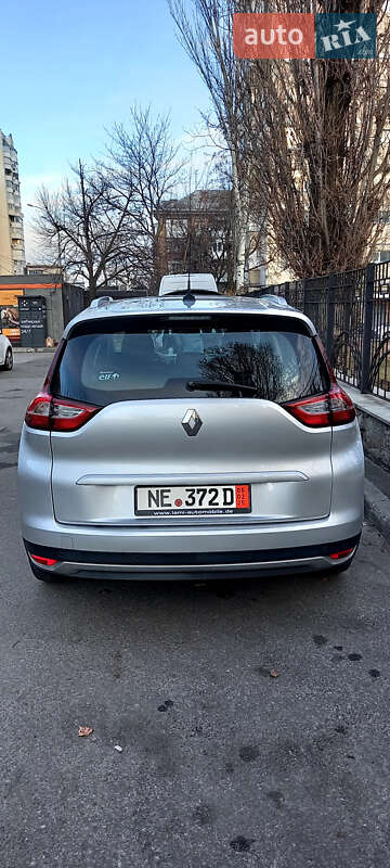 Renault-6
