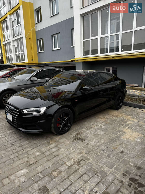 Audi-5