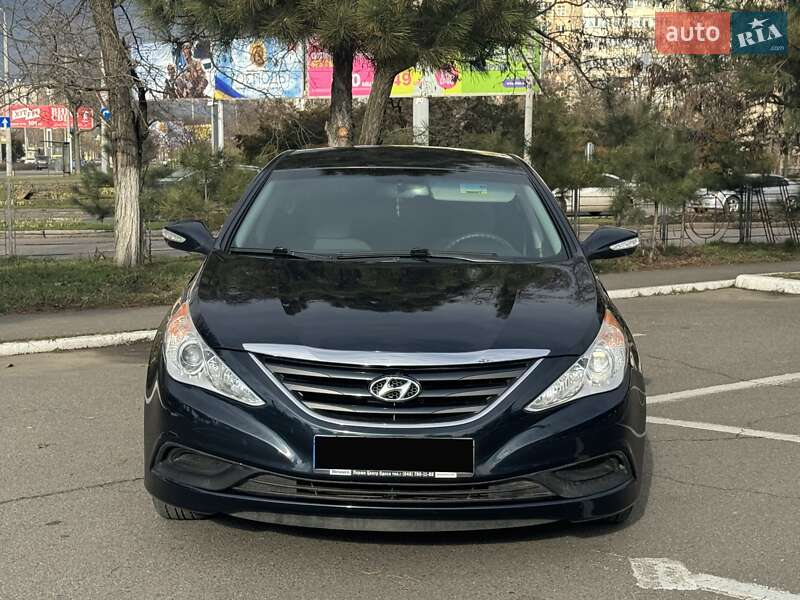 Hyundai-2