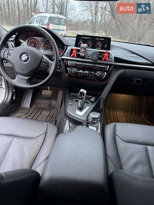 BMW-22