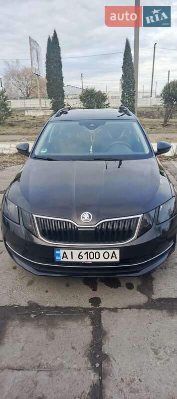 Skoda-16