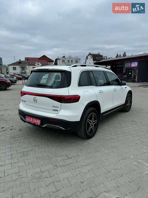 Mercedes-Benz EQB 2021