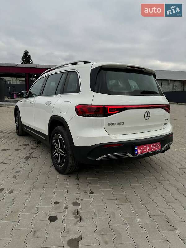 Mercedes-Benz EQB 2021