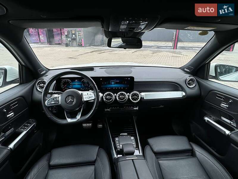 Mercedes-Benz EQB 2021