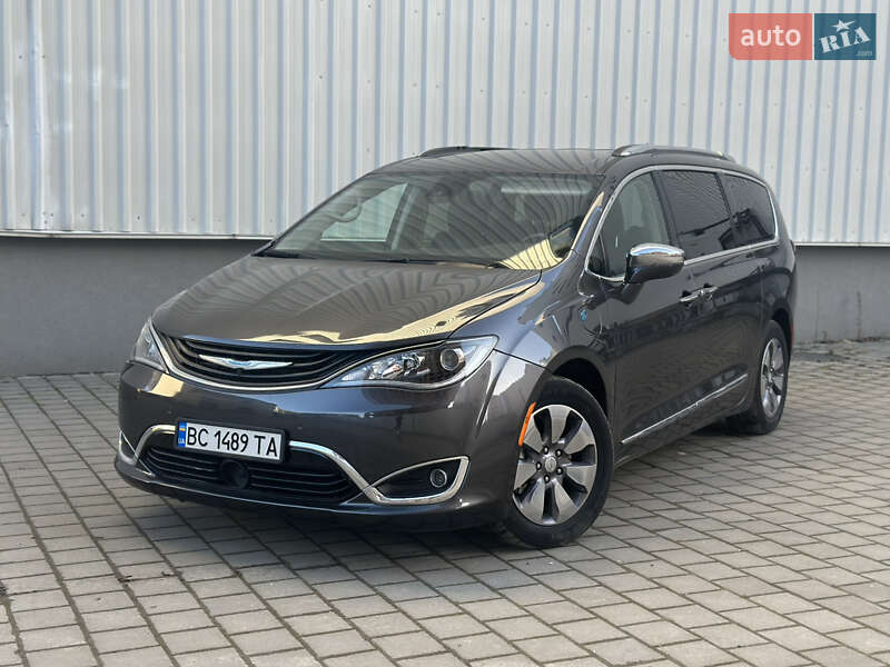 Chrysler Pacifica 2018