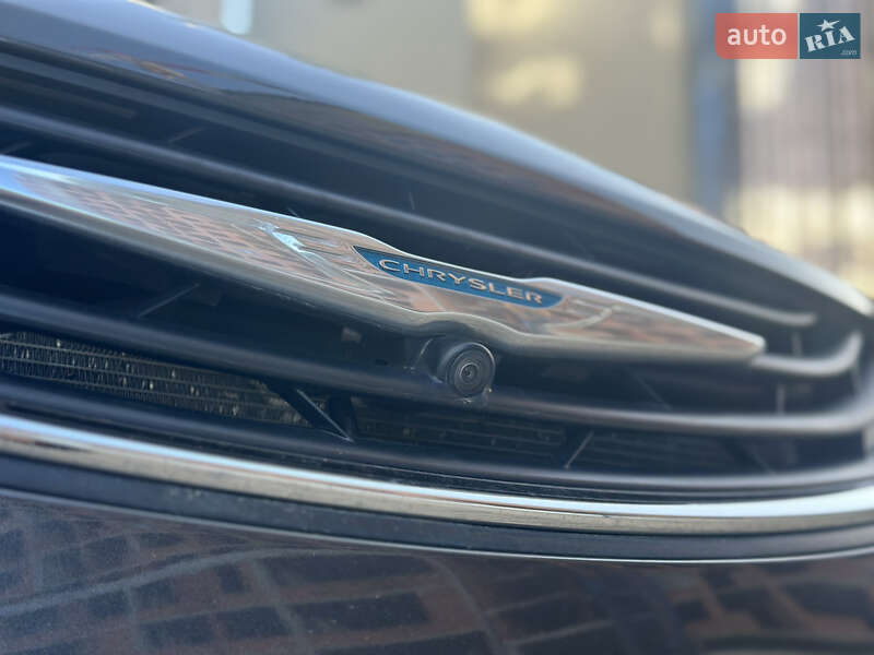 Chrysler Pacifica 2018