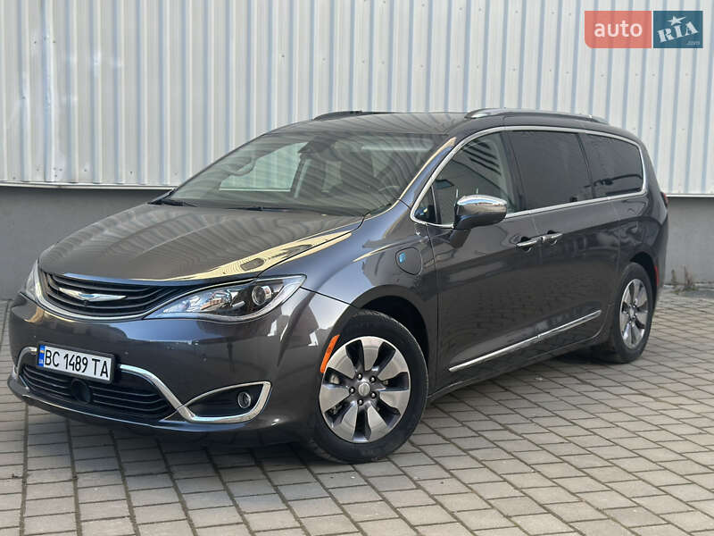 Chrysler Pacifica 2018
