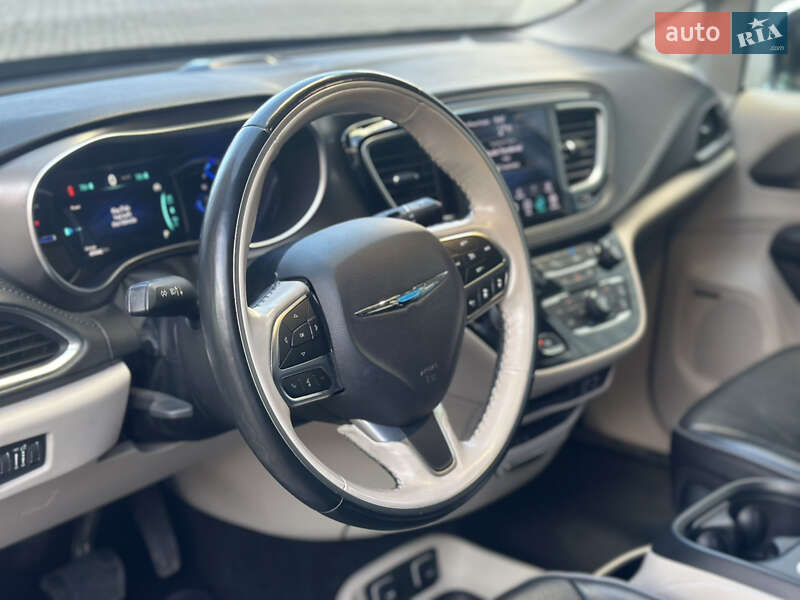 Chrysler Pacifica 2018