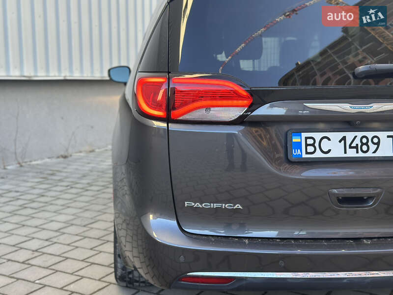 Chrysler Pacifica 2018