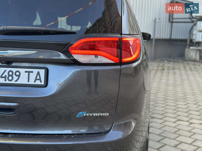 Chrysler Pacifica 2018