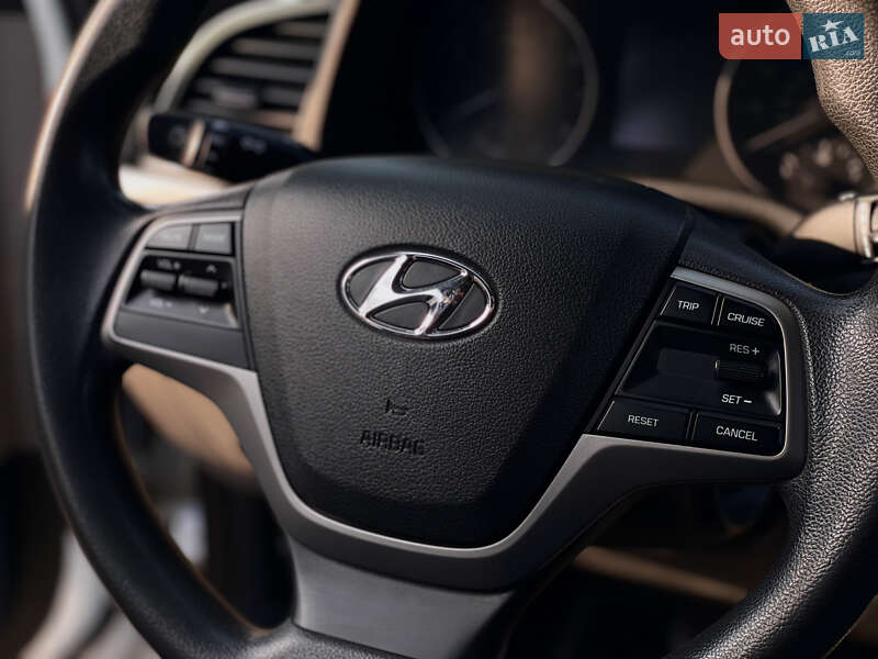 Hyundai-21