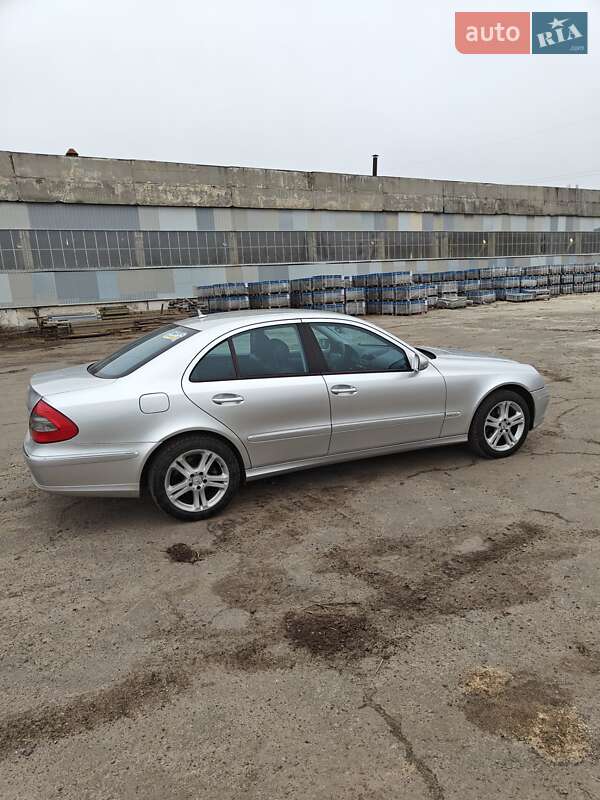 Mercedes-Benz E-Class 2007
