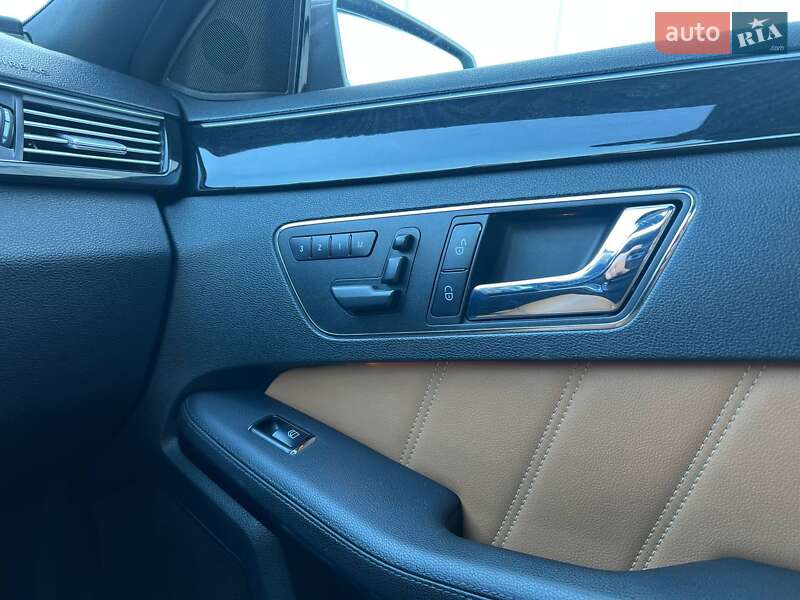 Mercedes-Benz E-Class 2010