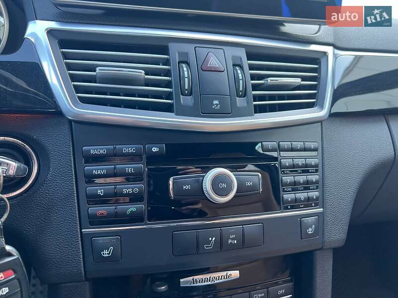 Mercedes-Benz E-Class 2010