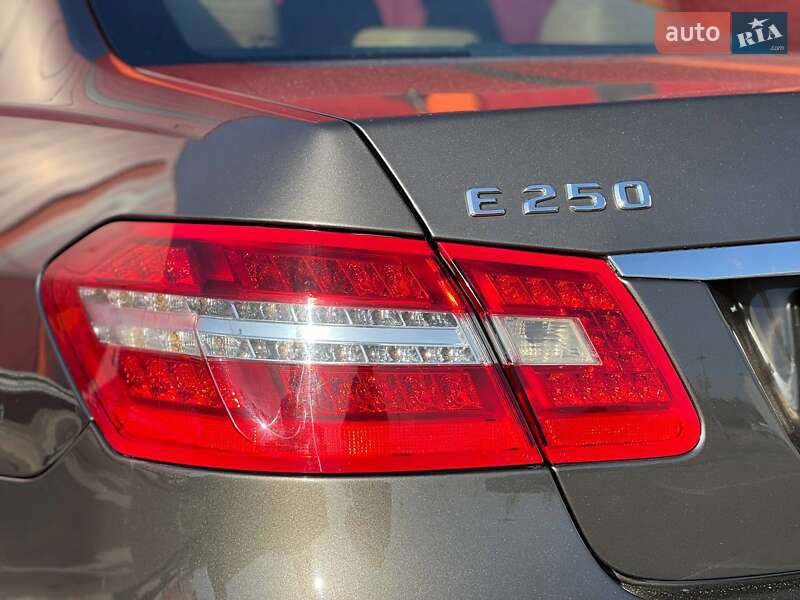 Mercedes-Benz E-Class 2010