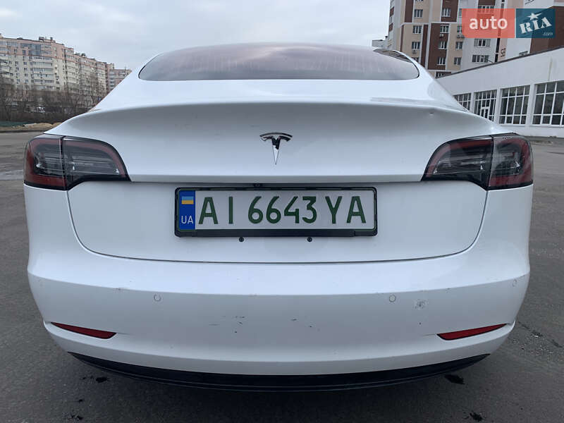 Tesla-3