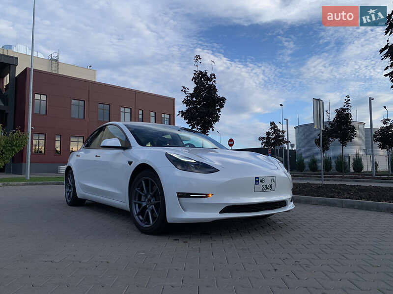 Tesla-5
