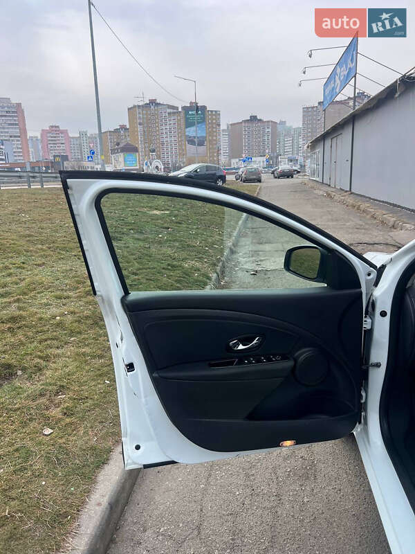 Renault-51