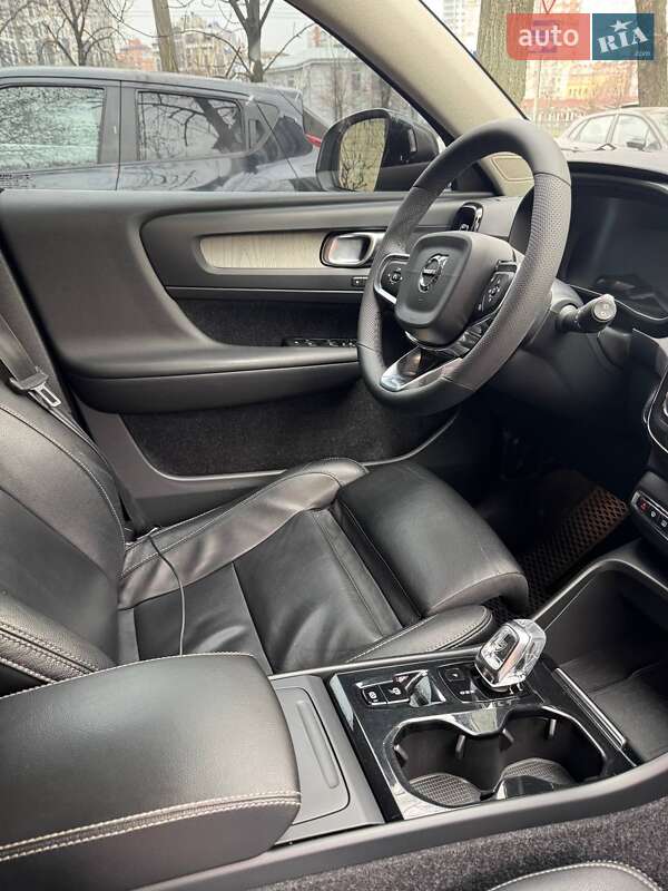 Volvo-31