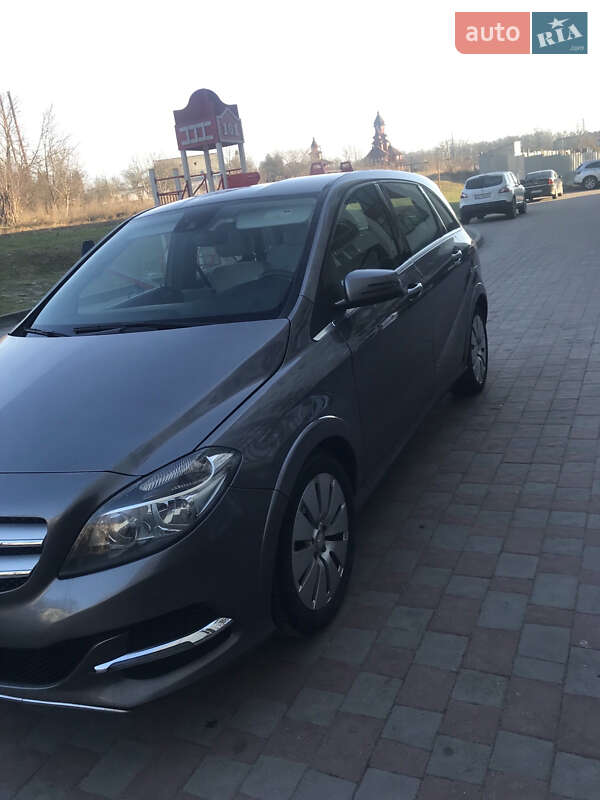 Mercedes-Benz B-Class 2014