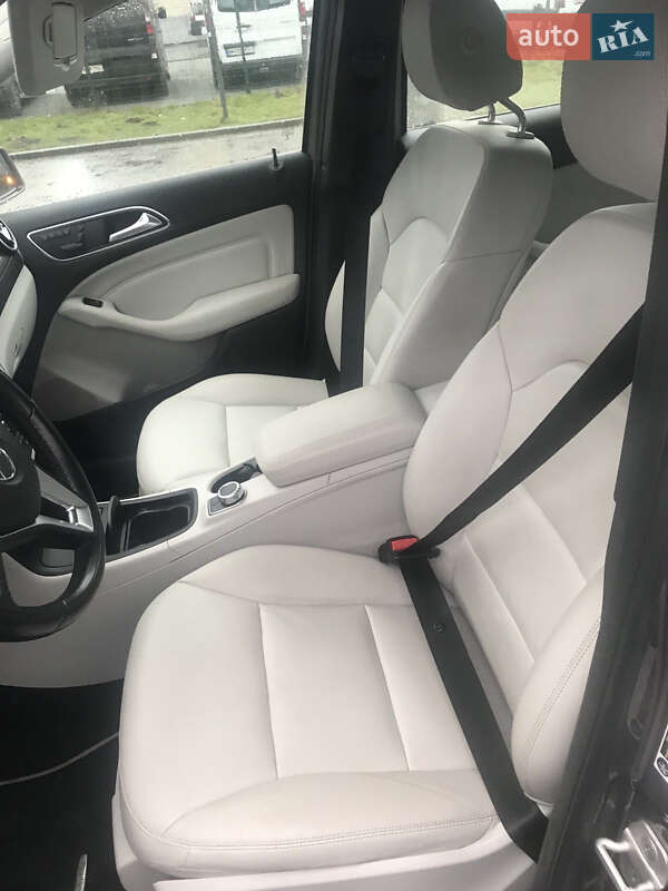 Mercedes-Benz B-Class 2014