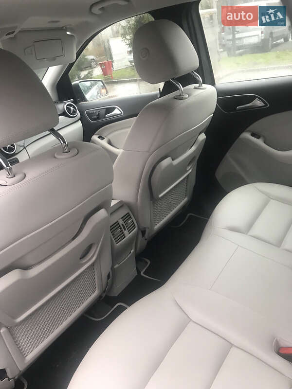 Mercedes-Benz B-Class 2014