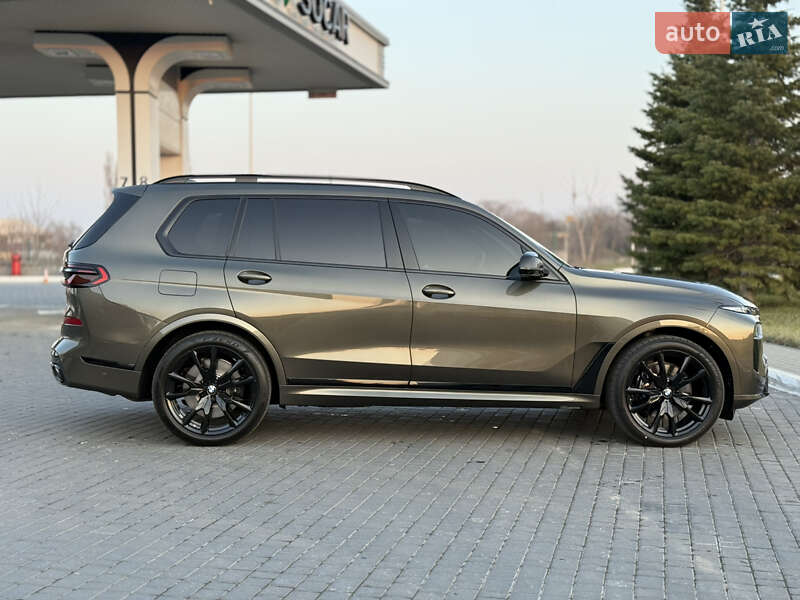 BMW X7 2023