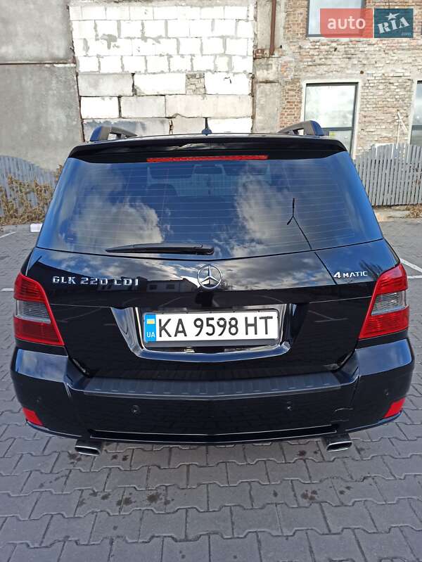 Mercedes-Benz GLK-Class 2012