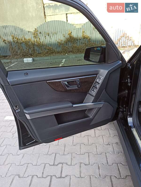 Mercedes-Benz GLK-Class 2012