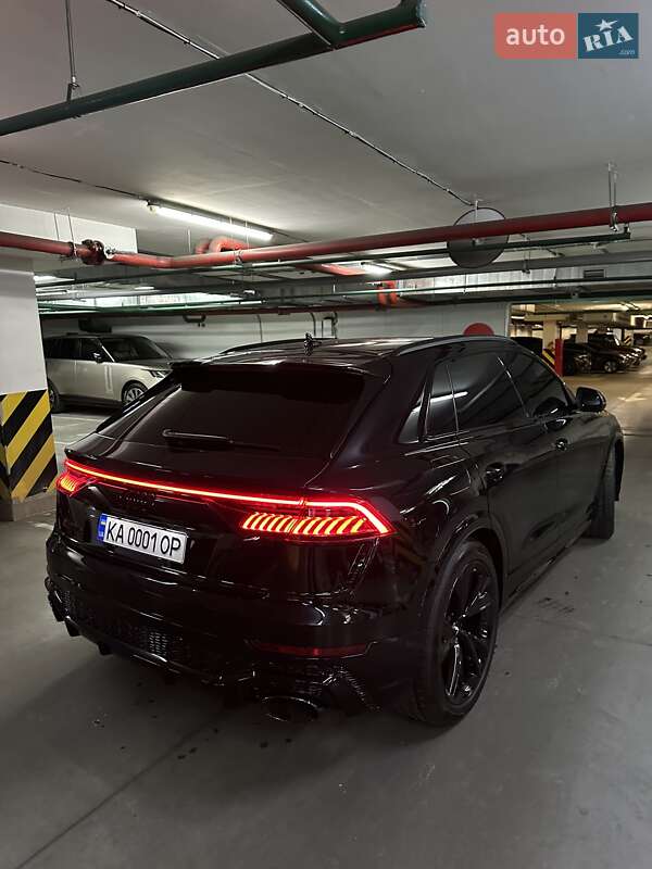 Audi RS Q8 2021