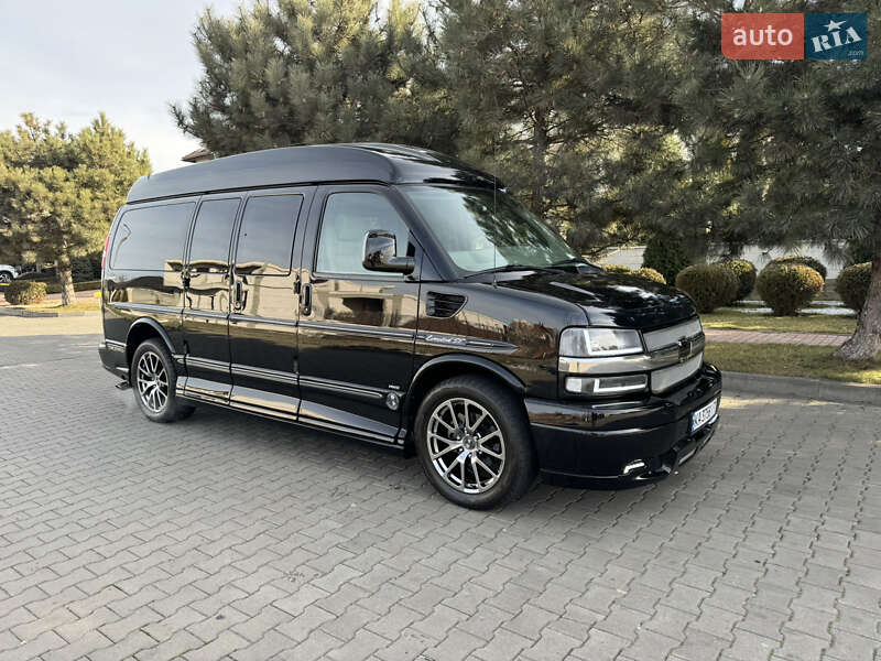 Chevrolet Express 2013