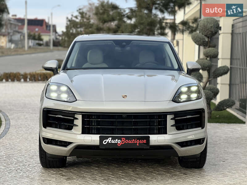 Porsche Cayenne 2024