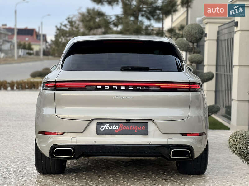 Porsche Cayenne 2024